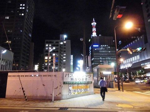 1.梅田プラザモータープールの住所と地図