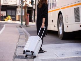 1.乗る時はすっぴん?オフするならいつ化粧を落とす?