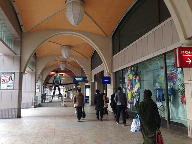 2.笹島ライブの最寄り駅