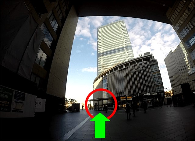 2.動画と写真で、WILLERバスターミナル大阪梅田までのアクセスを確認しよう