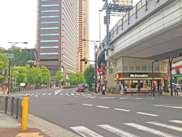 これで安心 なんばパークス通 バス停までの道案内 ドットコラム