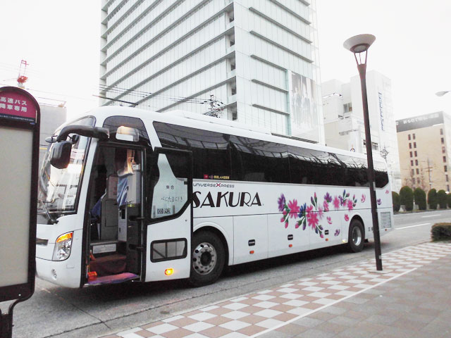 3.ムービーと写真で乗車体験レポート