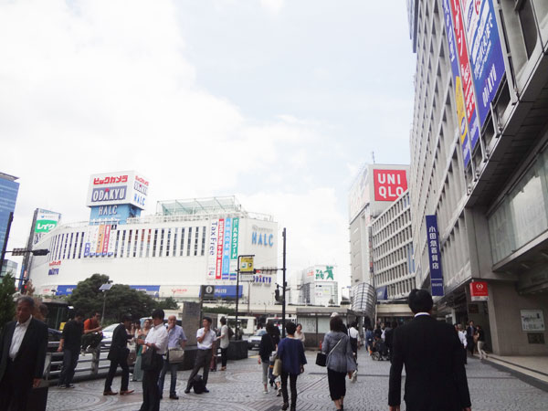 3.写真で見るJR新宿駅西口アクセス