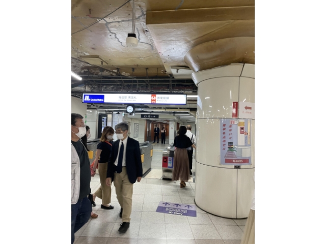 2.東梅田バス停へのアクセス