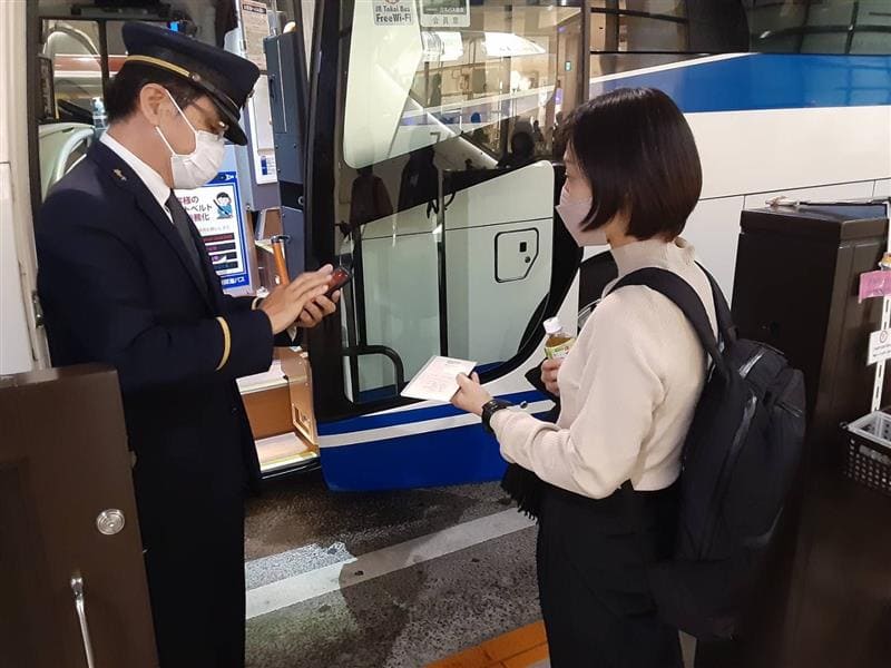 2.いよいよバスに乗り込み!