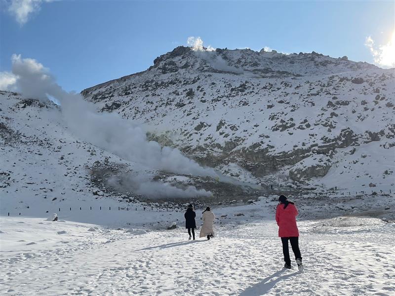 4.「硫黄山」に到着