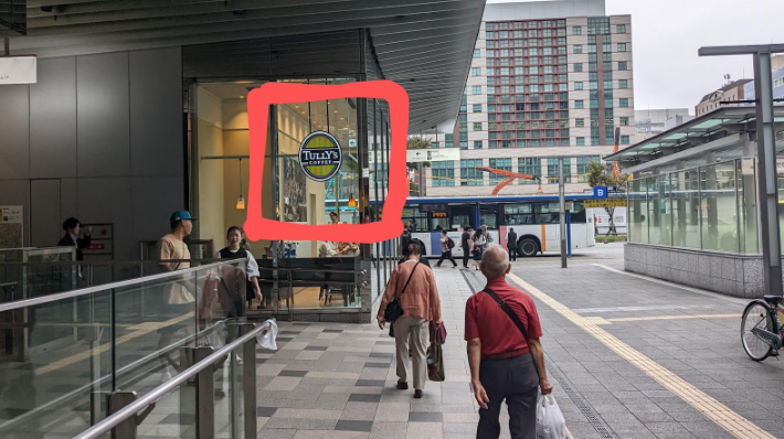 3. 博多駅からHEARTSバスステーション博多へのアクセス