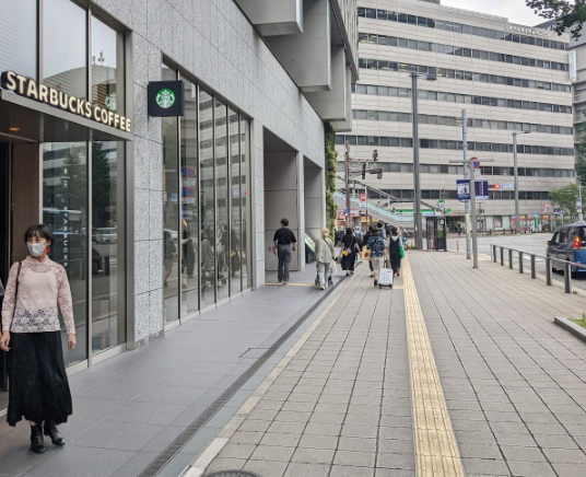 3. 博多駅からHEARTSバスステーション博多へのアクセス