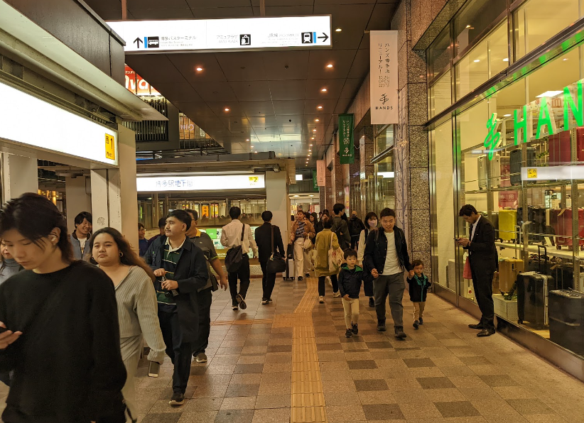 3. 博多駅から博多バスターミナルへのアクセス