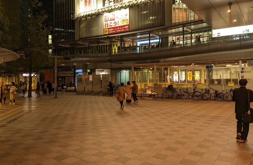 3. 博多駅から博多バスターミナルへのアクセス